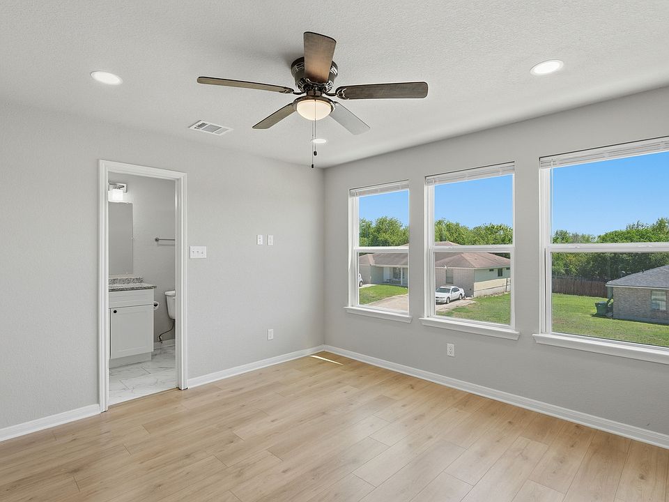 1st image of 7210 John Palmer Dr #101