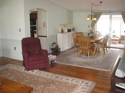 4th image of 103 Snowgoose Ln