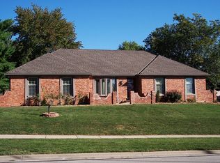 12806 W 71st St, Shawnee, KS 66216
