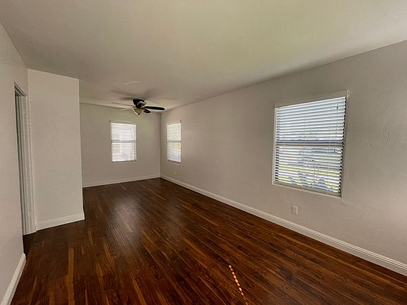4th image of 1041-1047 Diamond St #1041
