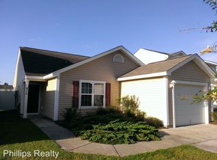 915 Silvercrest Dr, Myrtle Beach, SC 29579