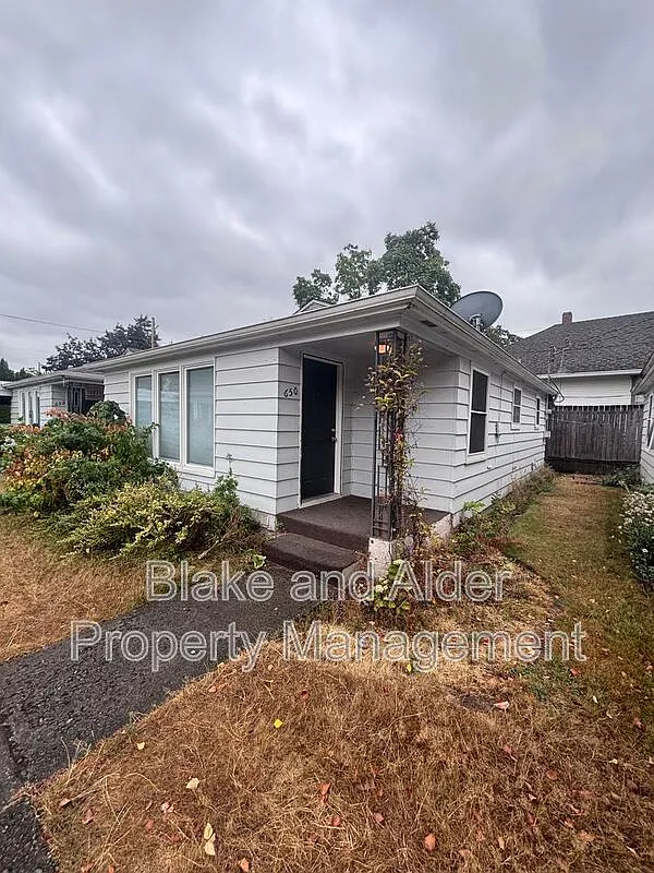 2 bed, 1.0 bath, 791 sqft, $1,695 — Photo 3