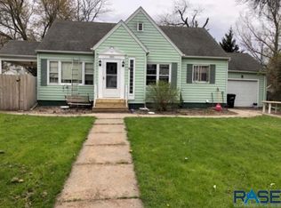 505 W Main St, Beresford, SD 57004