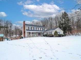 6 Westwood Terrace, Newtown, CT 06470