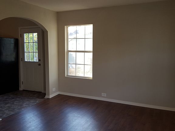 3rd image of 426 Kathy Dr