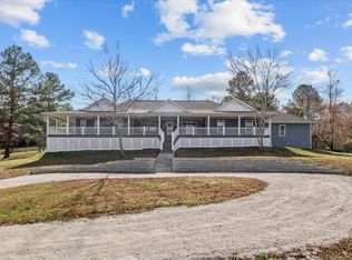 1697 Curtis Chapel Rd, Mc Ewen, TN 37101