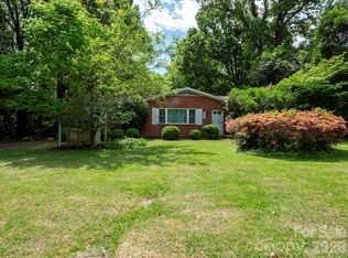 6210 Grove Park Blvd, Charlotte, NC 28215