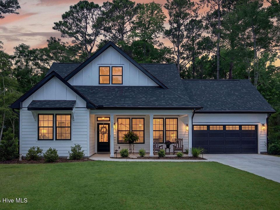 1st image of 1773 Oakbrook Drive SW