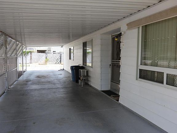 4th image of 266 W Olive Dr