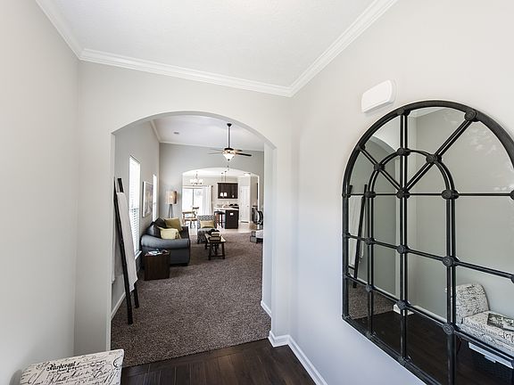 2nd image of 130 Annapolis Bend Cir