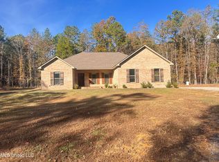 1889 Gore Springs Rd, Gore Springs, MS 38929