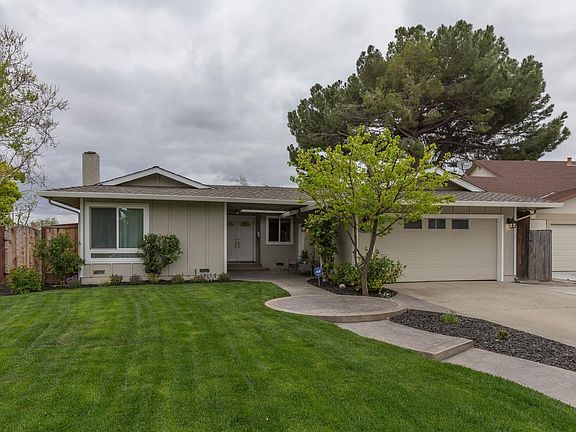 2nd image of 6690 San Anselmo Way