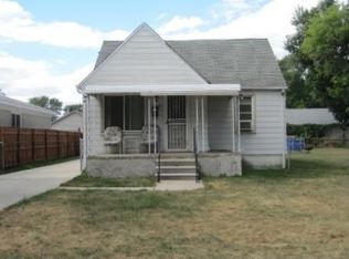 5890 Mayfair St, Taylor, MI 48180
