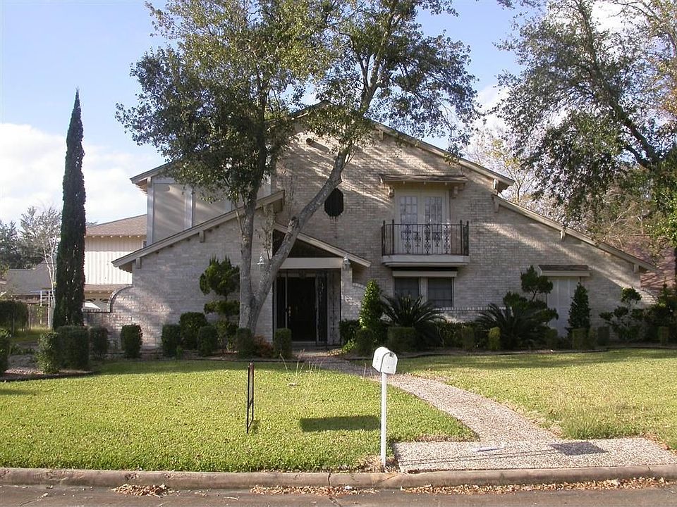1st image of 1910 Lasalle Ln