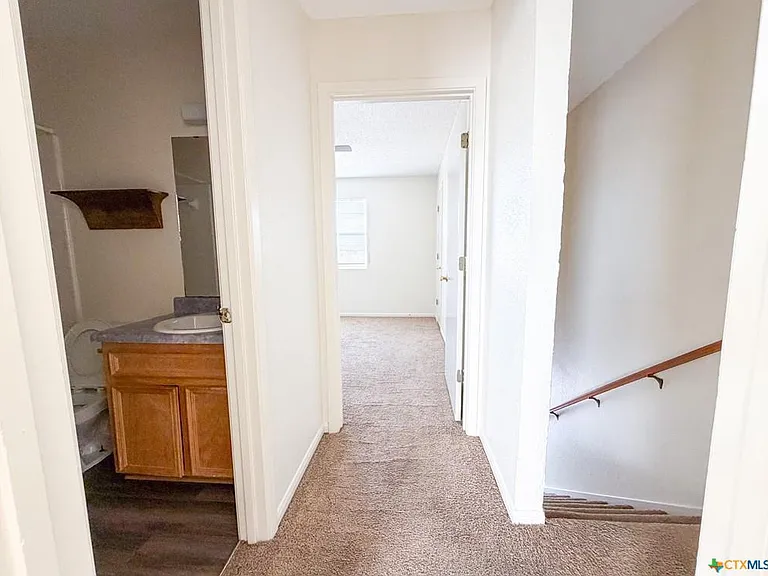 4305 Shawn Dr #C — Photo 8