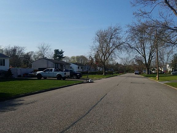 4th image of 2903 Kane Ave