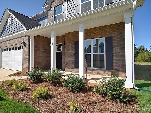 4th image of 142 Fleming Dr