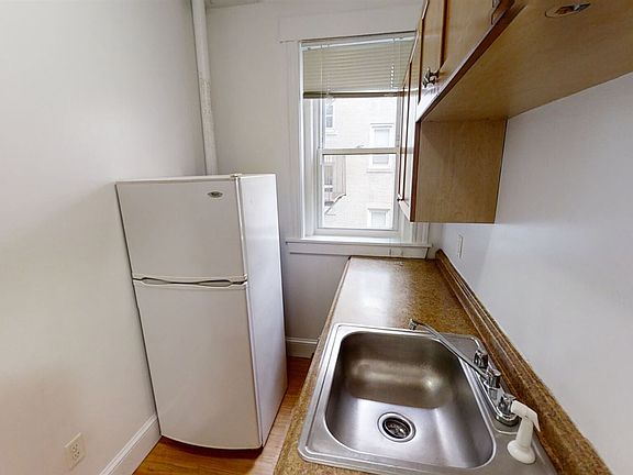 1175 Boylston St. #27 Boston - Fenway Shared Unit Photo 8