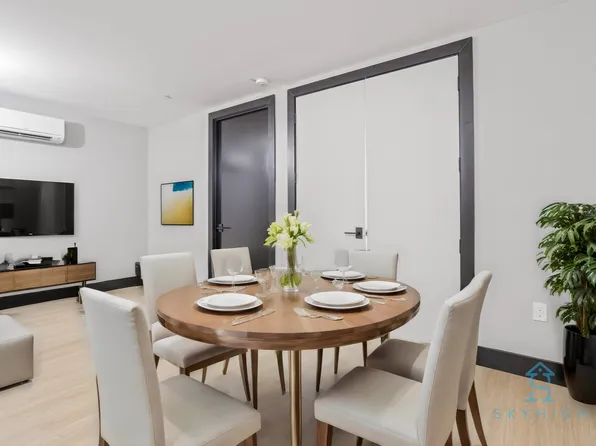 250 Winthrop Street image 15 of 16