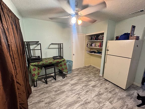 4th image of 1817 Glenfield Dr