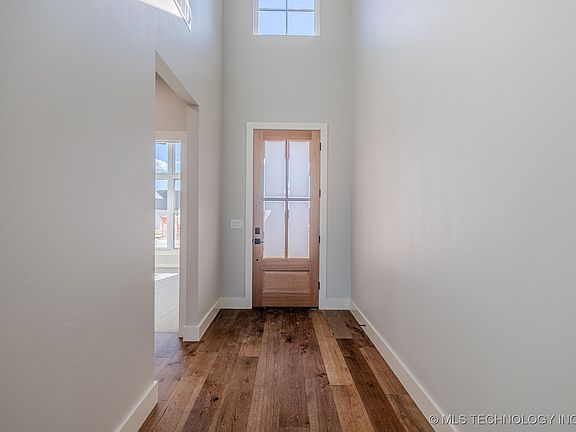 4th image of 23285 E 106th St S