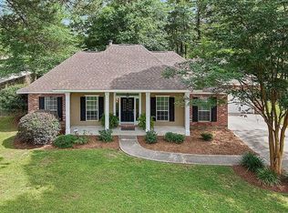 162 Iroquois Dr, Abita Springs, LA 70420