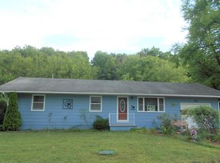 202 Stratford Dr, Hollister, MO 65672
