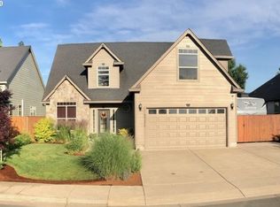 25277 Heavenly Ln, Veneta, OR 97487