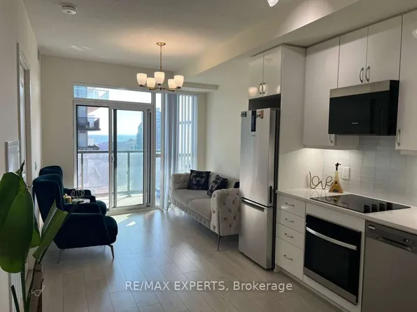 38 Annie Craig Dr, Toronto, ON