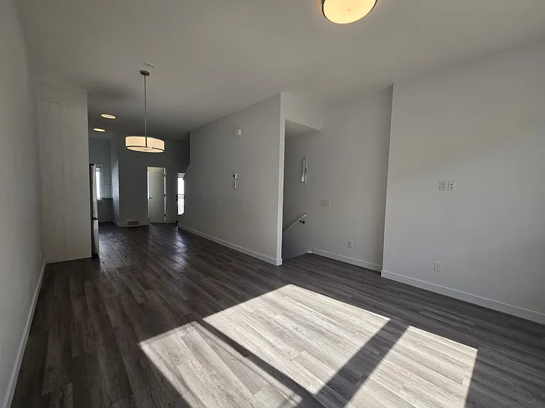 101 Panatella Sq NW — Photo 3