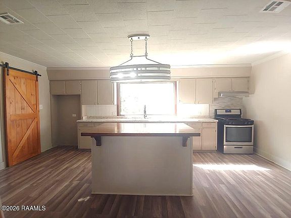 5th image of 606 McIlhenny St