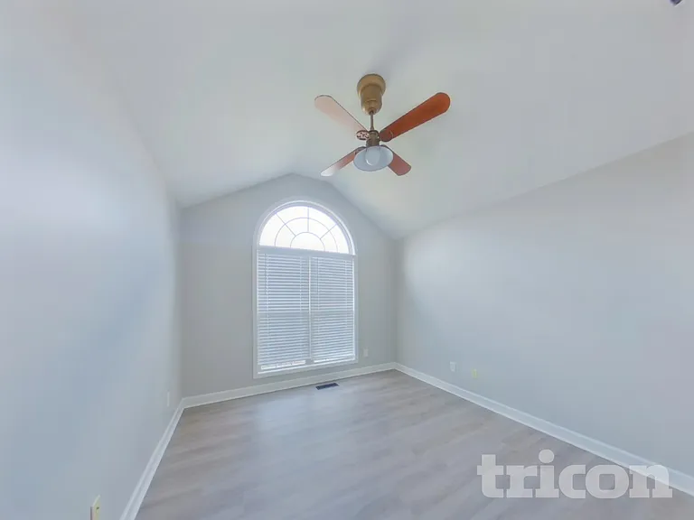 203 Stephen St — Photo 14
