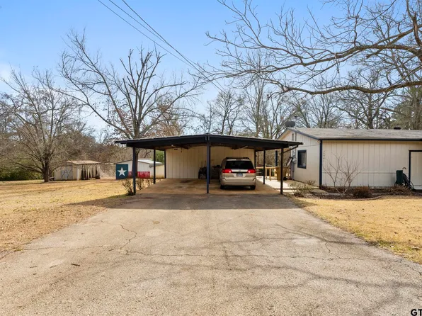 15941 San Augustine Dr, Tyler, TX 75704