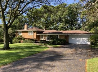 1172 Timber Ln, Lake Forest, IL 60045