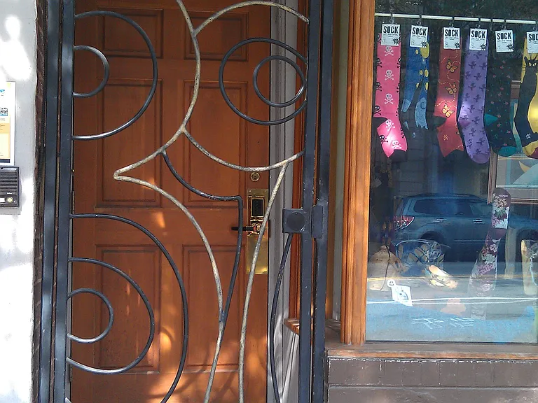 39 Biltmore Ave #A — Photo 12