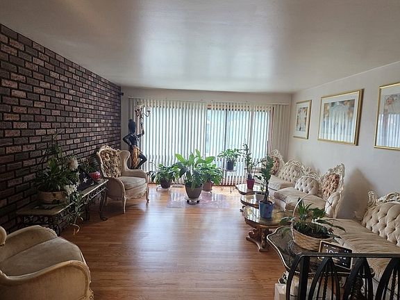 2nd image of 14336 Drexel Ave