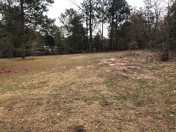 4th image of 43 Ember Ln