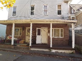 154 N Lee Ct, Hazleton, PA 18201