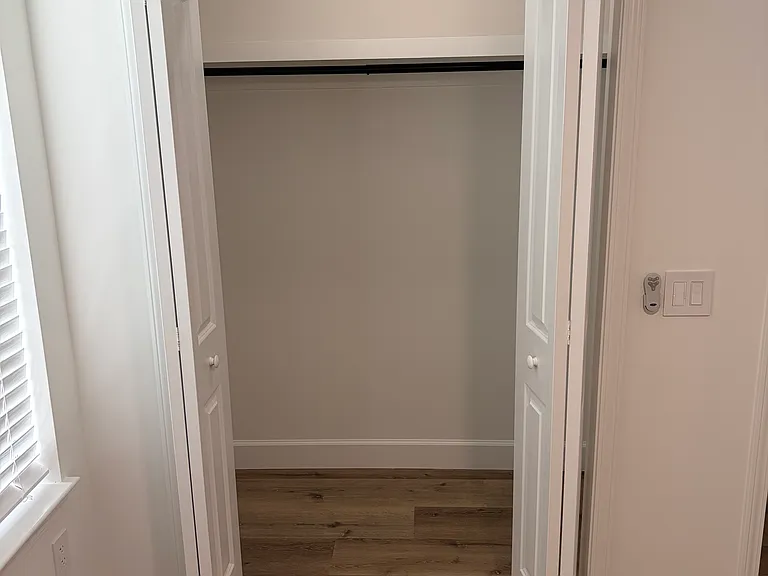 Closet 1