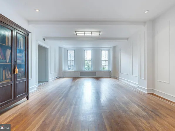 1901 Walnut St #5-E, Philadelphia, PA 19103