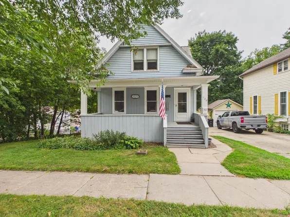 722 S State St, Appleton, WI 54911