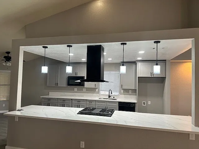 13210 Tamarisk Rd — Photo 6