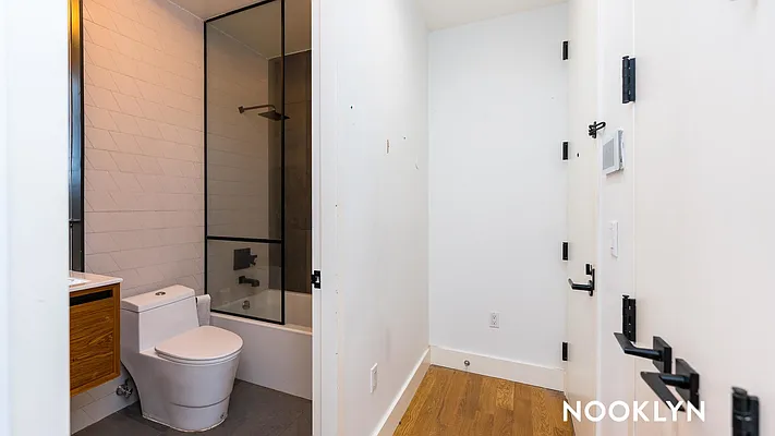 Rented by Nooklyn NYC LLC | media 64