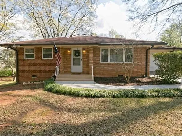 992 Shirley St SE, Smyrna, GA 30082