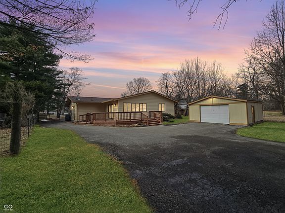 3rd image of 7741 Indian Lake Rd