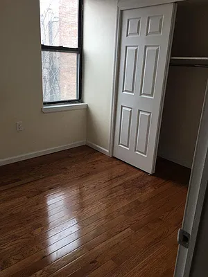 Rented by Voro, LLC | media 12