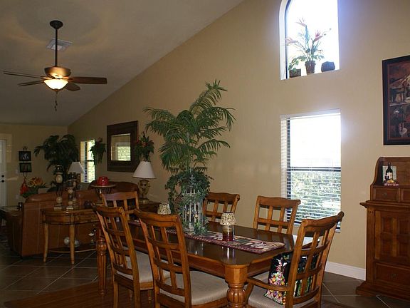 4th image of 7650 Palm Aire Ln
