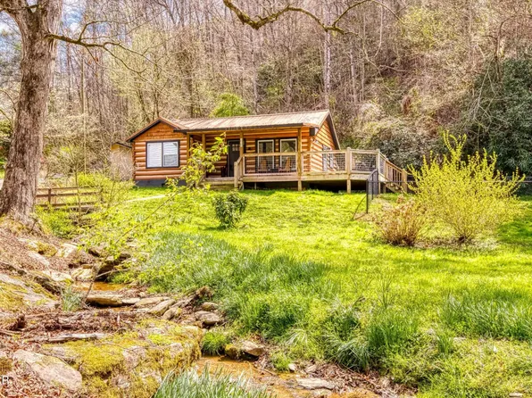 310 Faiths Way, Sevierville, TN 37876