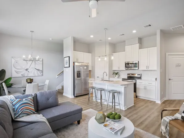 5709 Spring Stuebner Rd, Spring, TX 77389