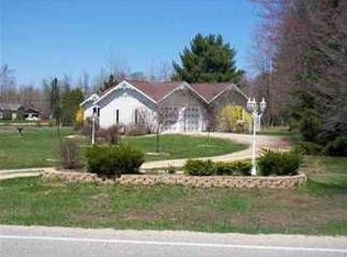 4798 18th Rd, Escanaba, MI 49829